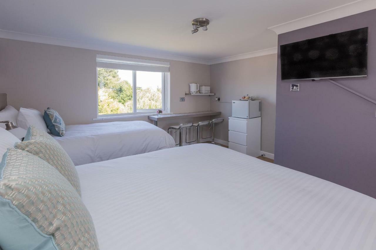 Bentleys Coast And Country B&B Лимингтон Экстерьер фото