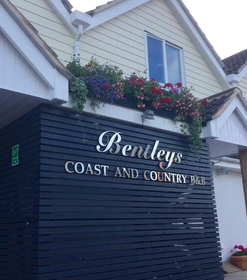 Bentleys Coast And Country B&B Лимингтон Экстерьер фото
